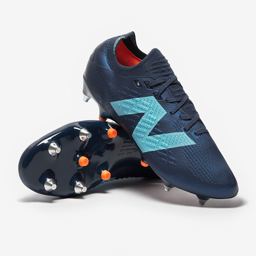 New Balance Tekela V4+ Pro Low-Cut Soft Ground - NB Navy - Adult Boots