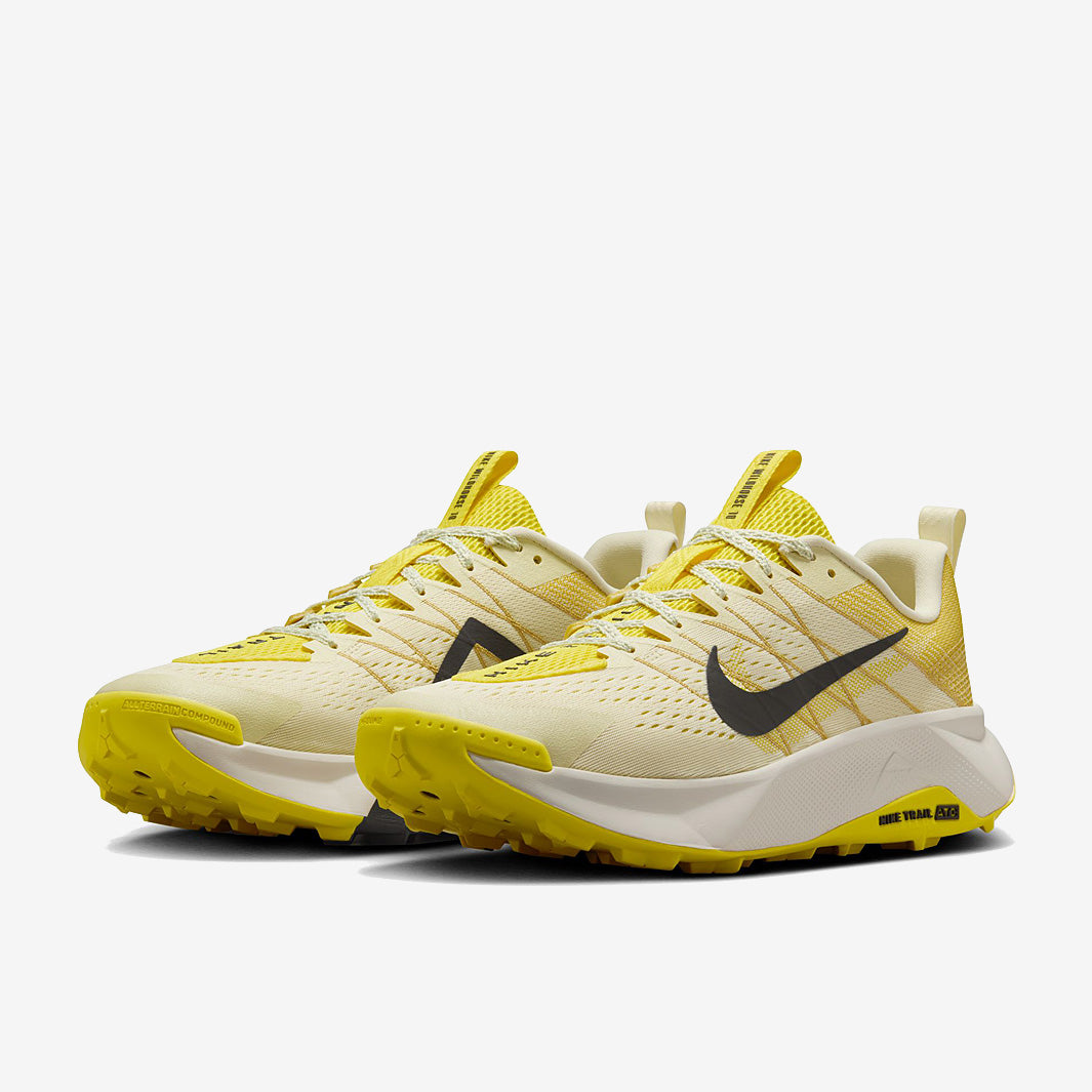 Nike ReactX Wildhorse 10 - Alabaster/Med Ash/Lightening/Saturn