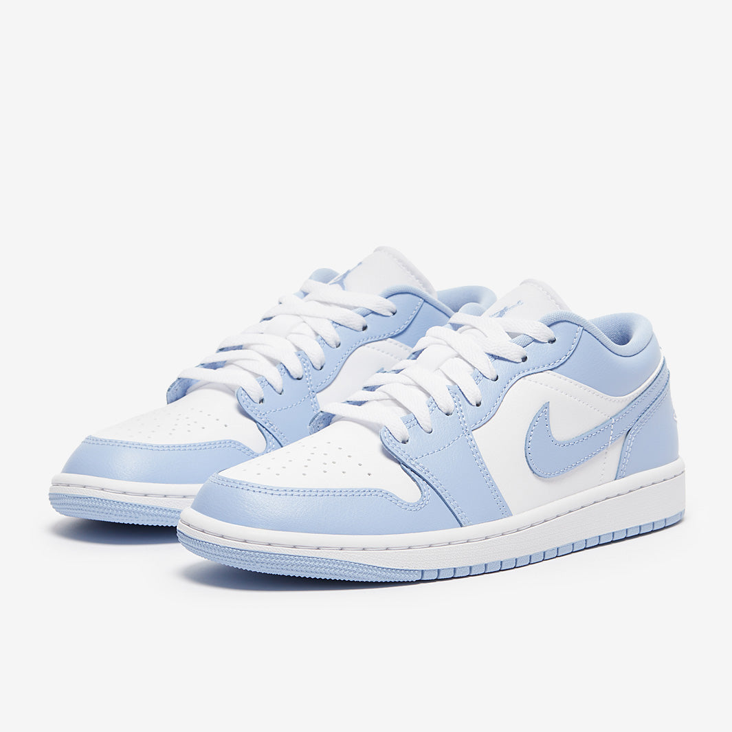 WMNS AIR JORDAN 1 LOW アルミニウム/ホワイト 240 Air Jordan Womens 1 Low - White/Aluminum - Womens Shoes