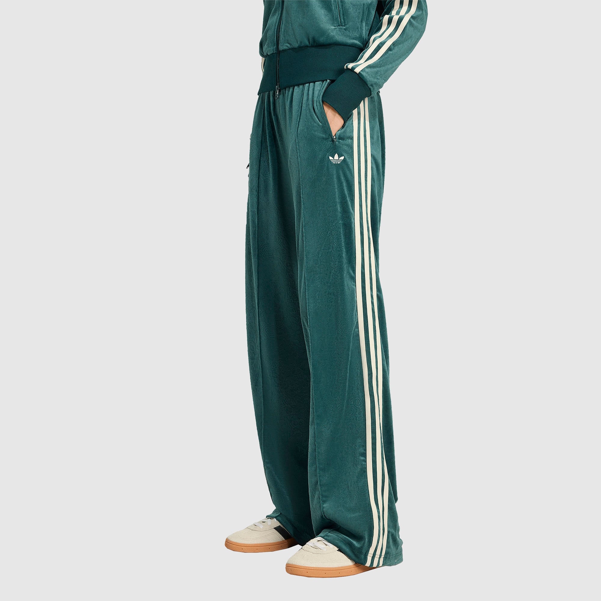 アムリターラ adidas Originals x Liberty London Womens Firebird Liberty Track