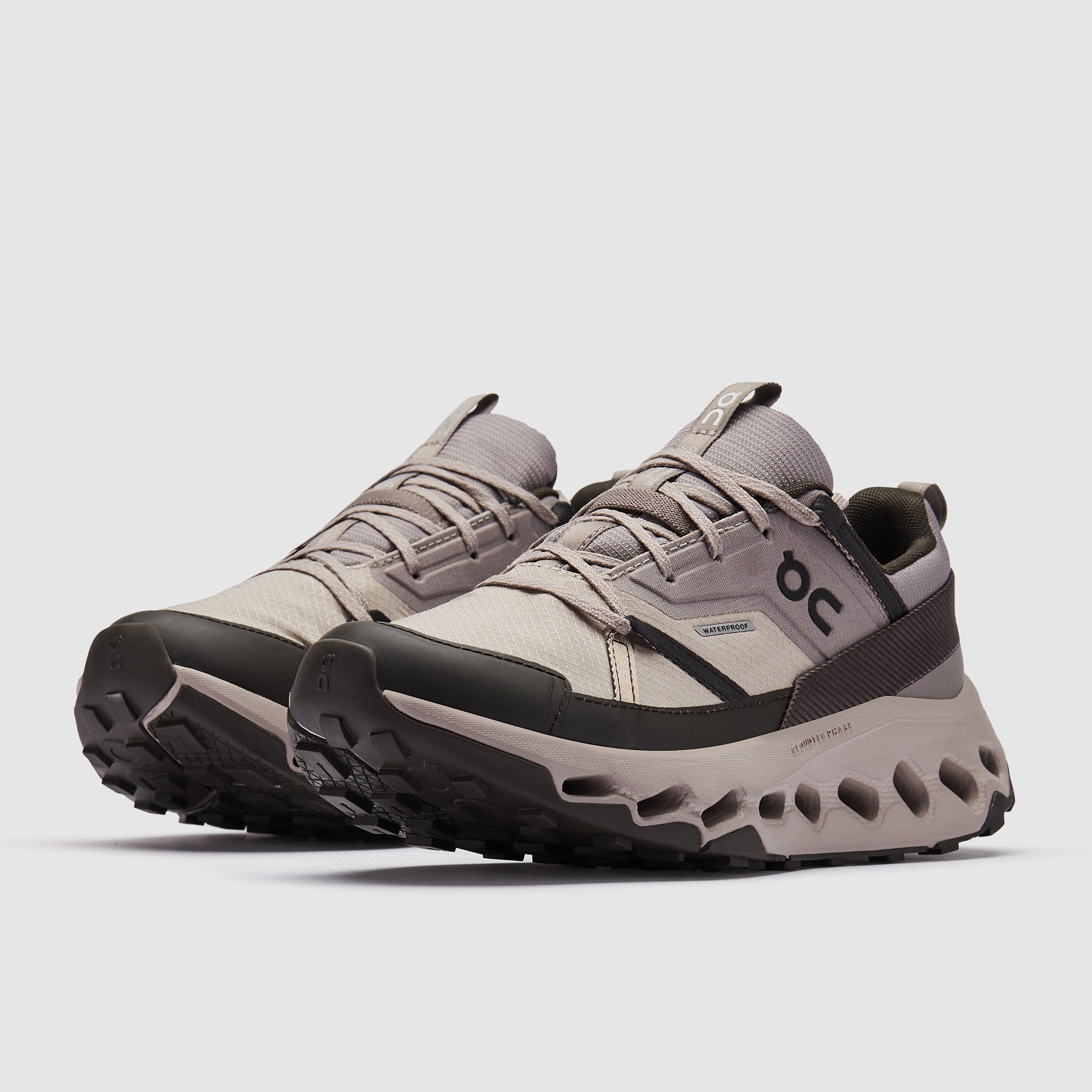 On Womens Cloudhorizon WP - Desert/Thorn - Trainers - Womens Shoes