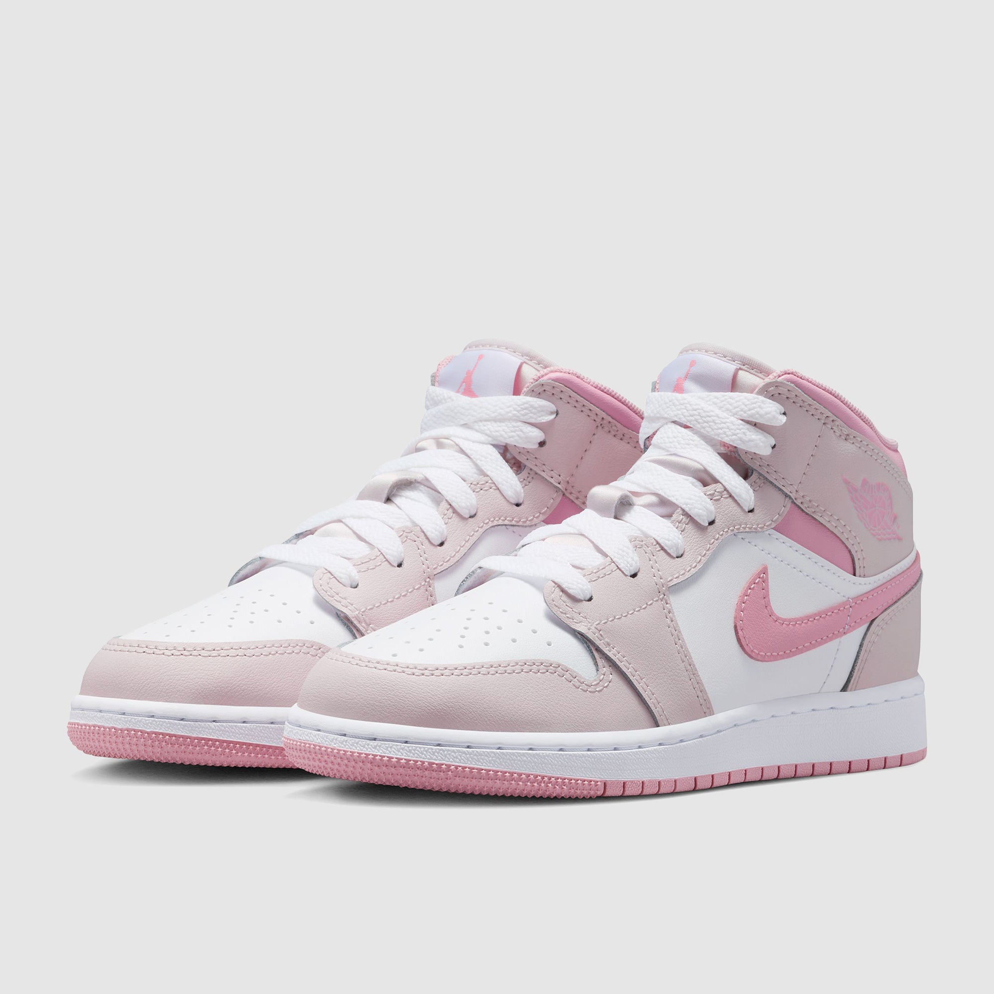 靴 Nike GS Air Jordan 1 Mid Soft Pink 25cm Air Jordan 1 Mid Older Kids (GS) - Pearl Pink/Med Soft Pink/White
