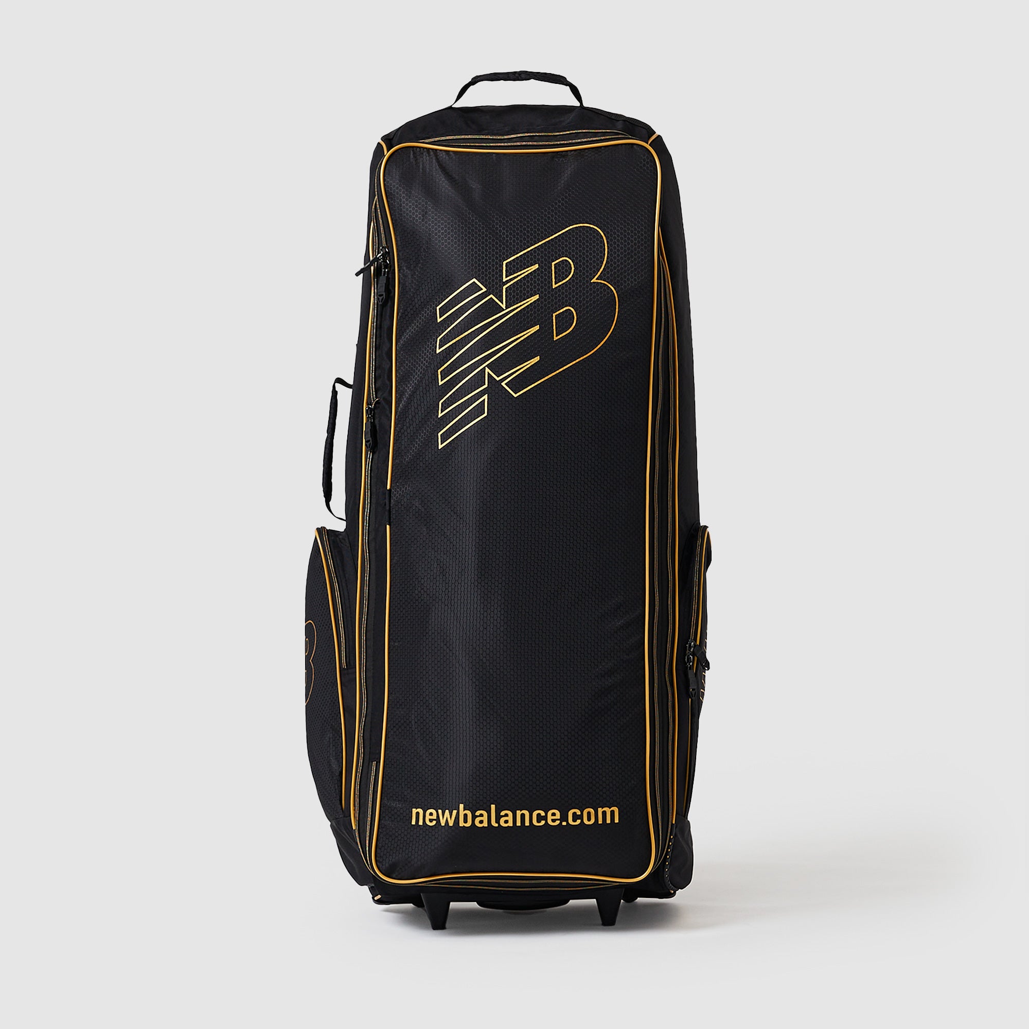 New Balance 1000 Combo Wheelie Duffle Bag - Black/Gold - Bags
