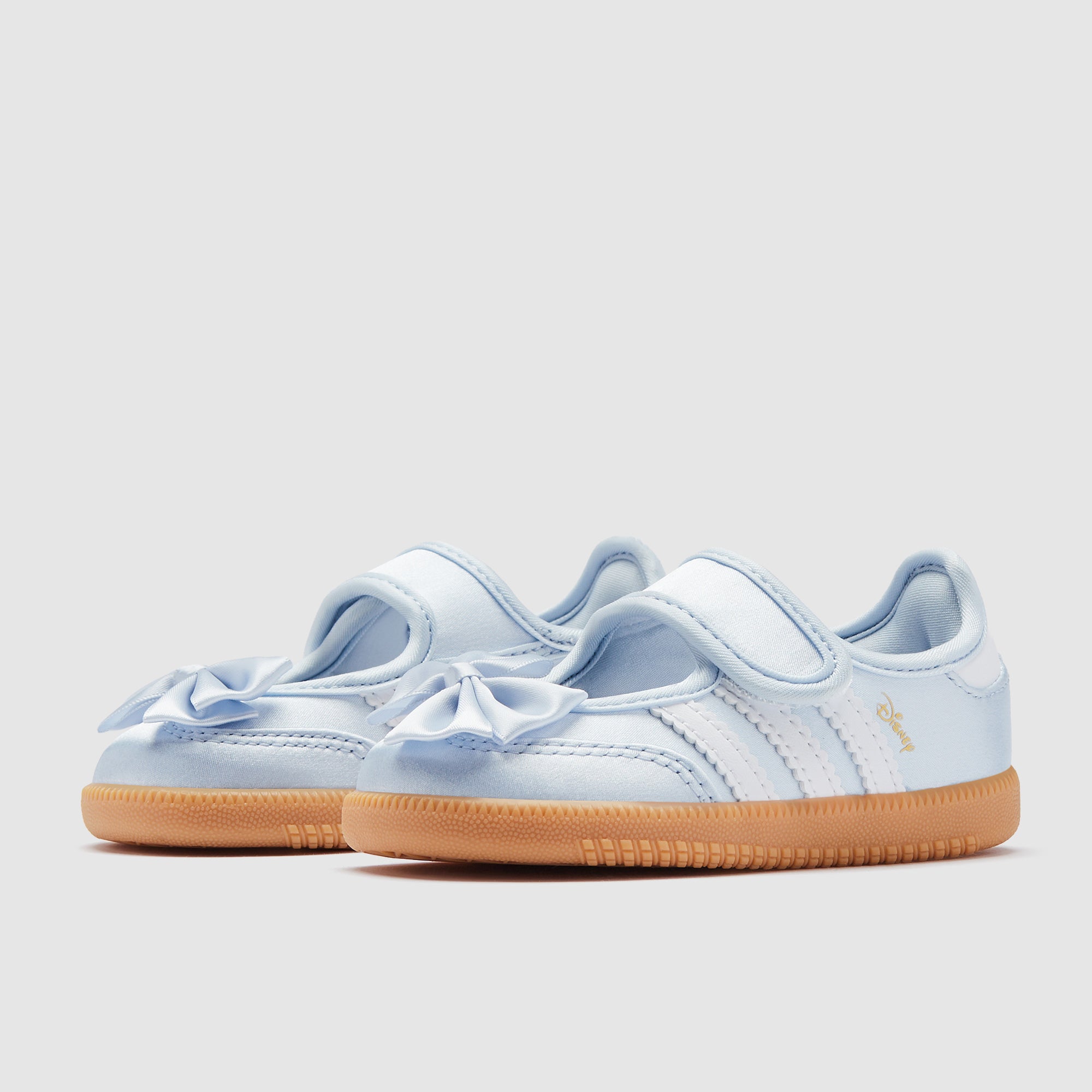 adidas gazelle silver green womens adidas Samba OG Comfort Closure Elastic Lace Shoes Kids White 4K