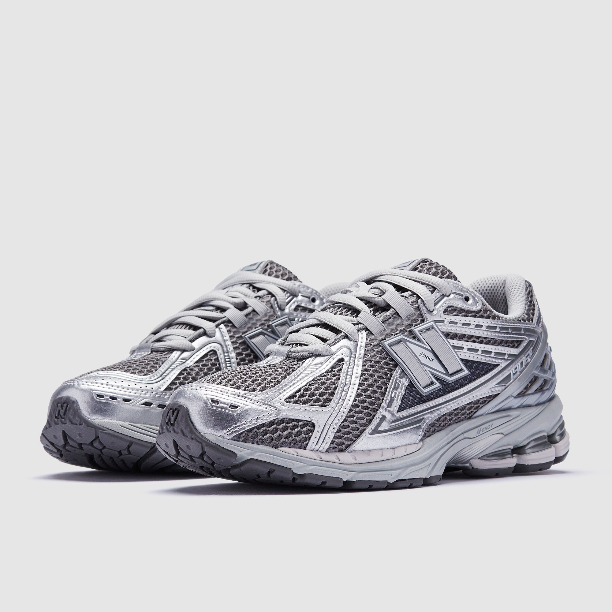 New Balance 1906 - Harbor Grey/Silver Metallic/Concrete - Trainers