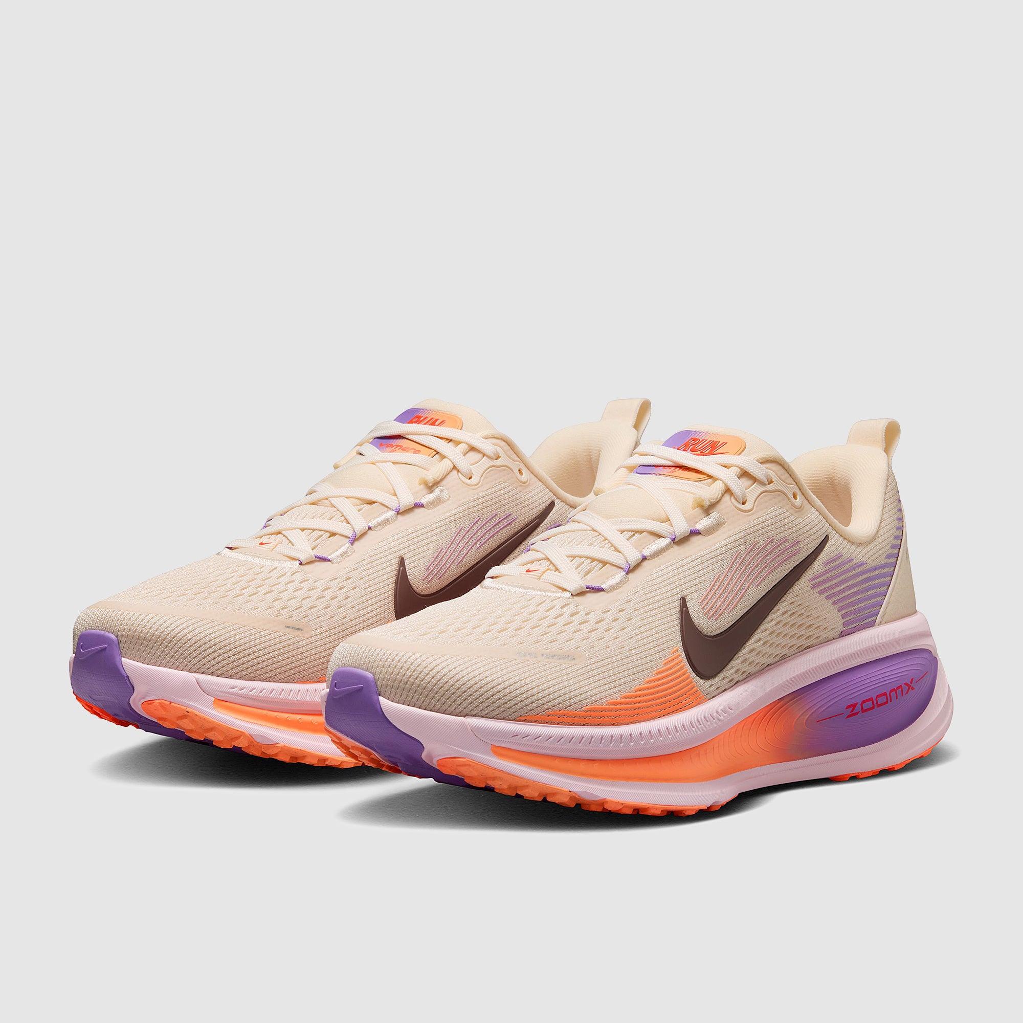 Nike Womens Vomero 18 - Chalk/Tattoo/Pink Foam/Brt Violet/Orange