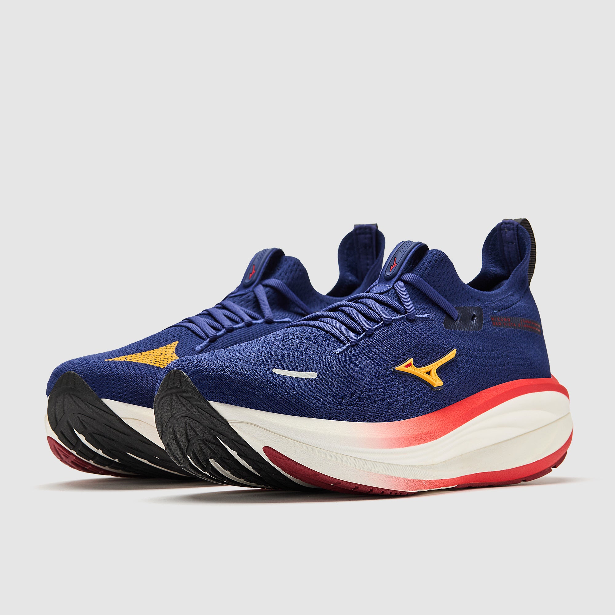Mizuno Neo Vista 3 - Beacon Blue/Artisan'S Gold/Tomato Puree