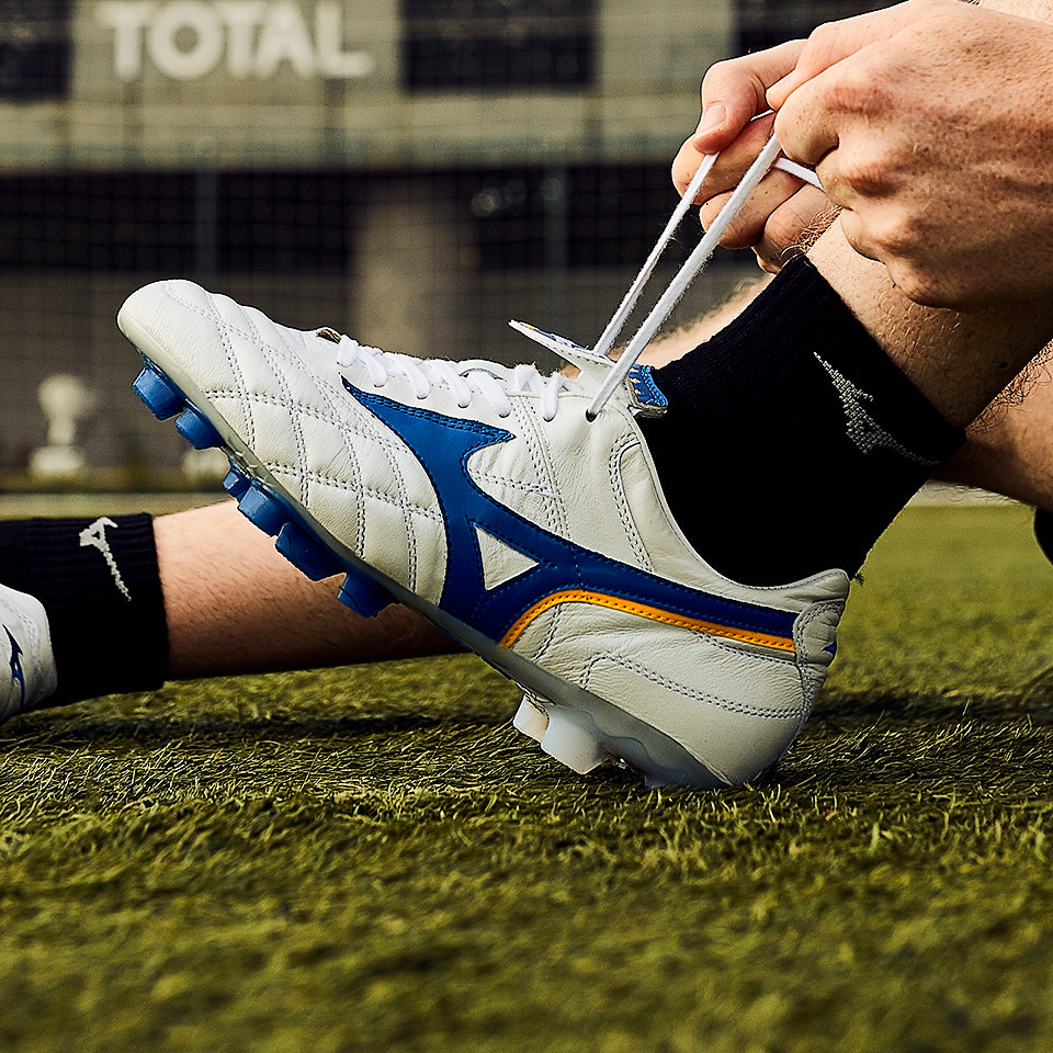 Mizuno Wave Cup Legend FG - White/Wave Cup Blue/Cyber Yellow