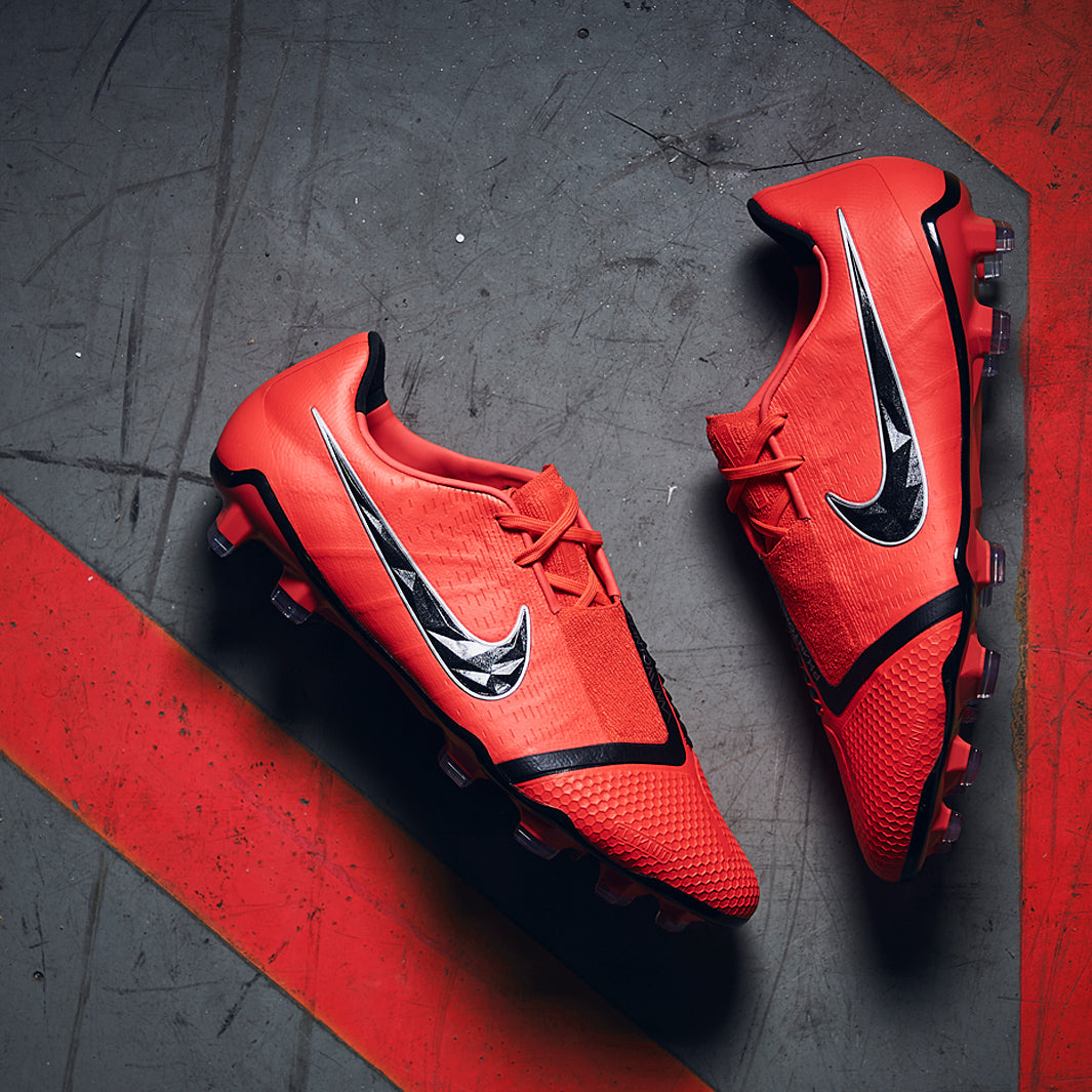 シューズ NIKE PHANTOM VENOM Elite FG \