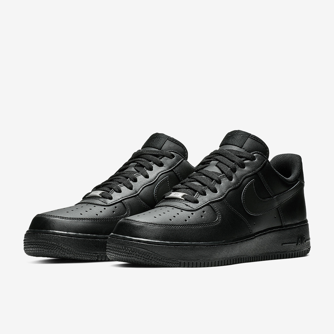 NIKE(ナイキ) Air Force 1 Low 07 Black メンズ Nike Sportswear Air Force 1 07 - Black/Black - Trainers - Mens Shoes