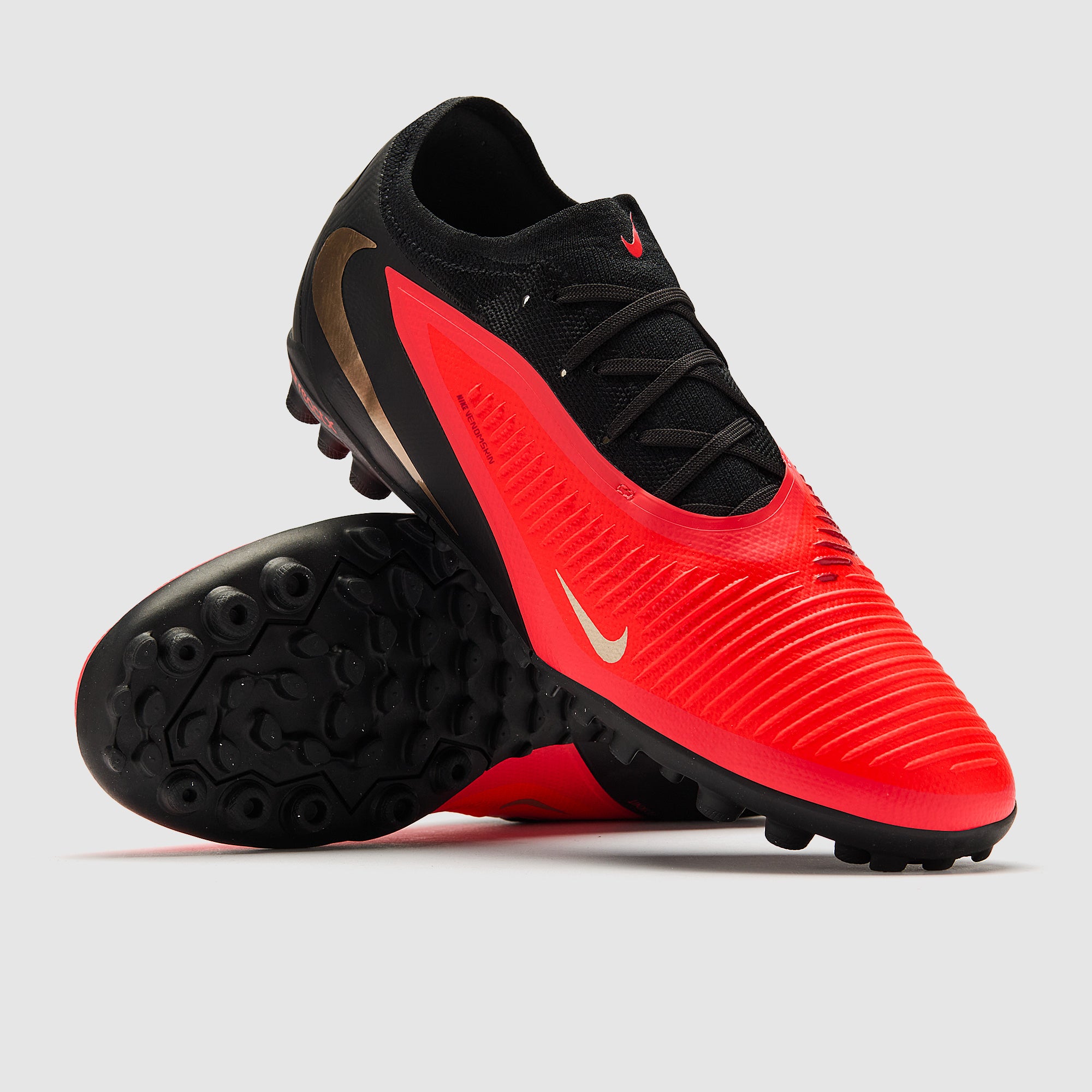 Nike ReactX Phantom 6 Low Pro Turf - Brt Crimson/Blur/Black