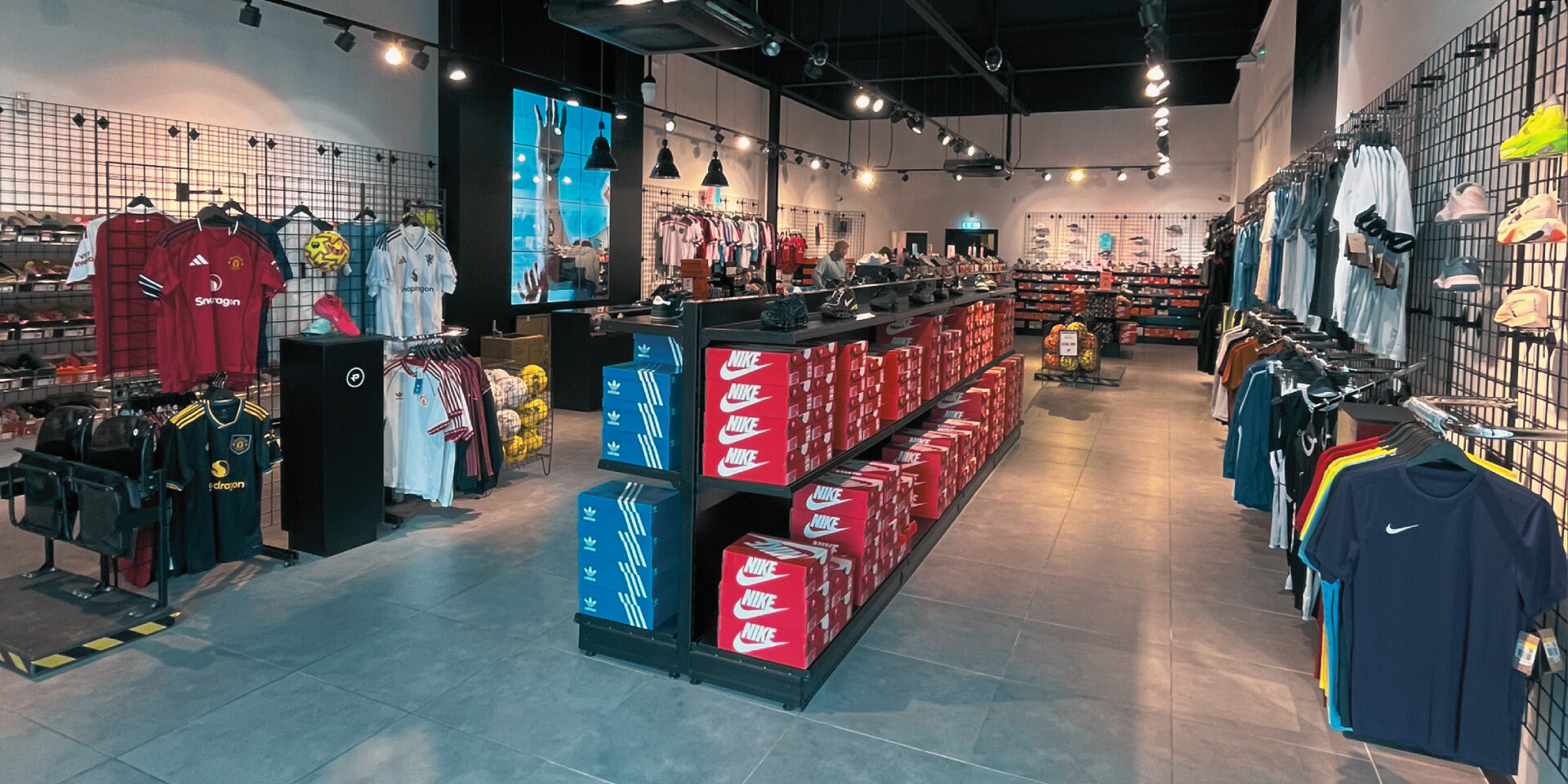 Pro:Direct Sport Outlet Opens at Clarks Village