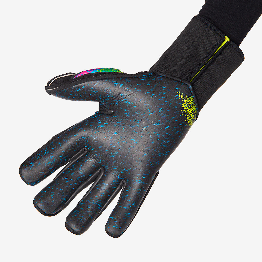 Reusch Attrakt Fusion Strapless GK Gloves