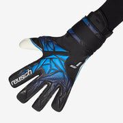 Reusch Attrakt RE:GRIP GK Gloves