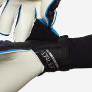 Reusch Attrakt RE:GRIP GK Gloves