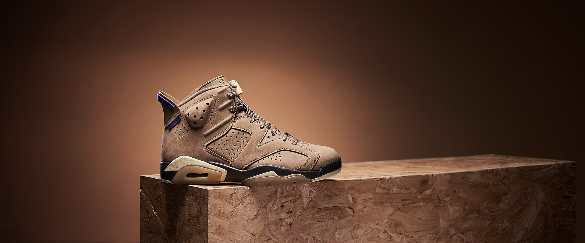 Womens Air Jordan 6 Retro GTX - Brown Kelp/Team Gold/Shadow Brown