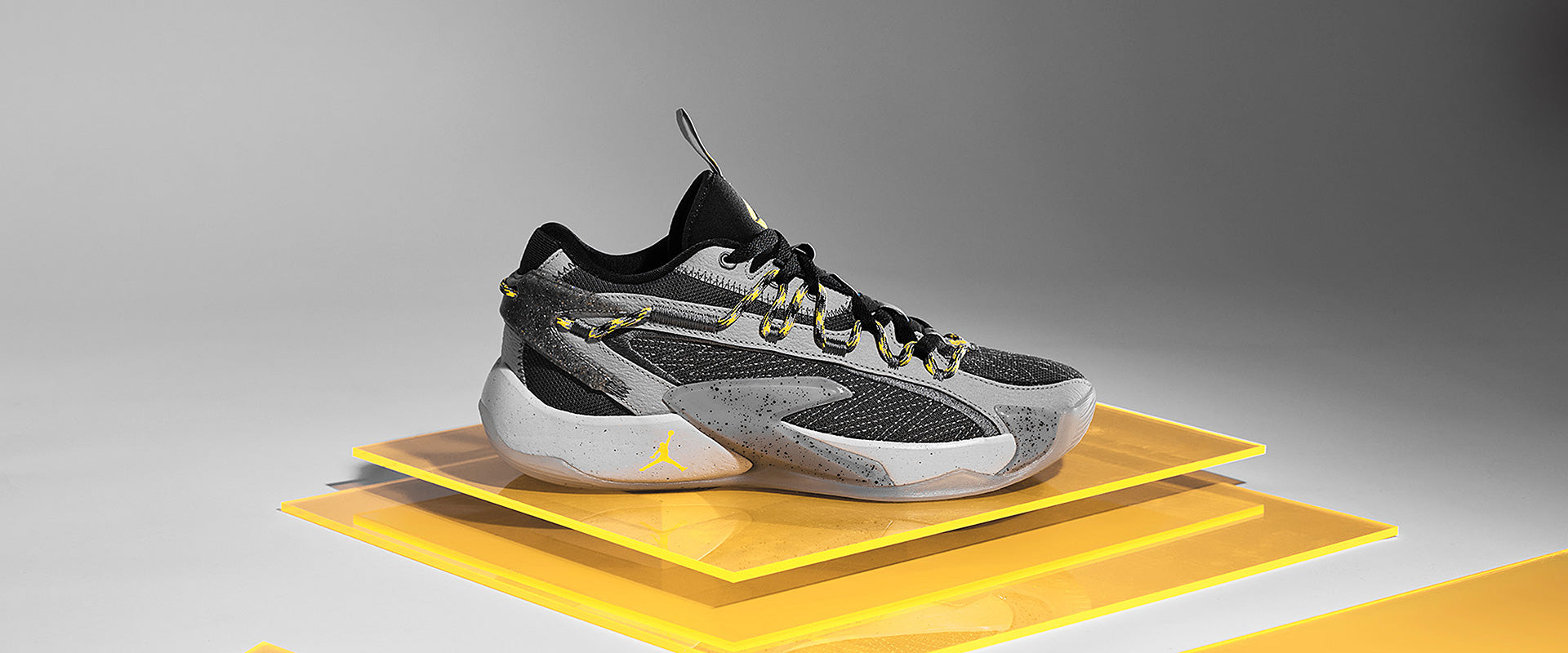 Jordan Luka 2 S - Smoke Grey/Laser Orange/Light Smoke Grey - Mens