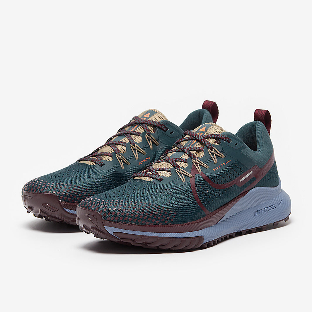 Nike Pegasus Trail 4