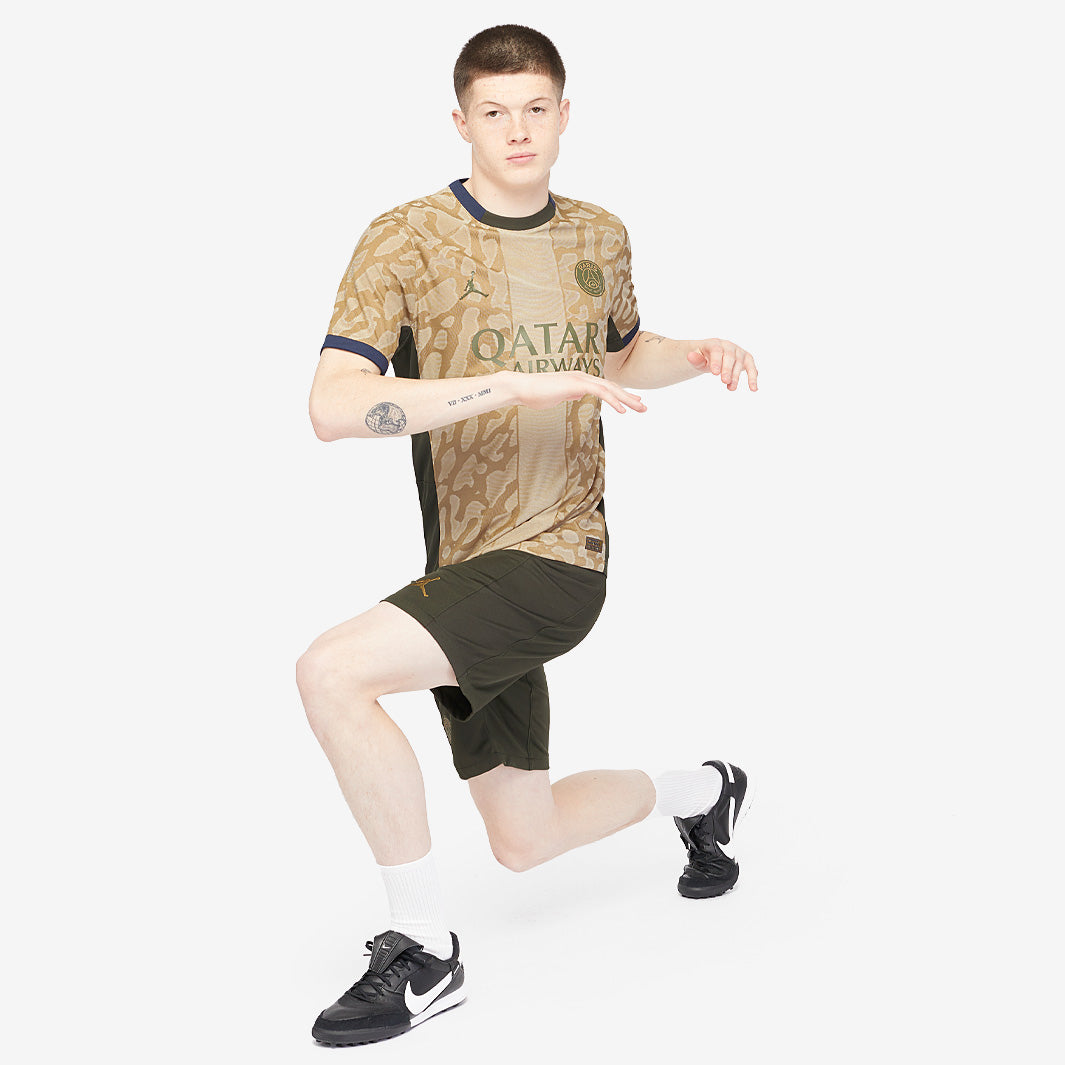 Jordan x Paris Saint-Germain 23/24 4th Dri