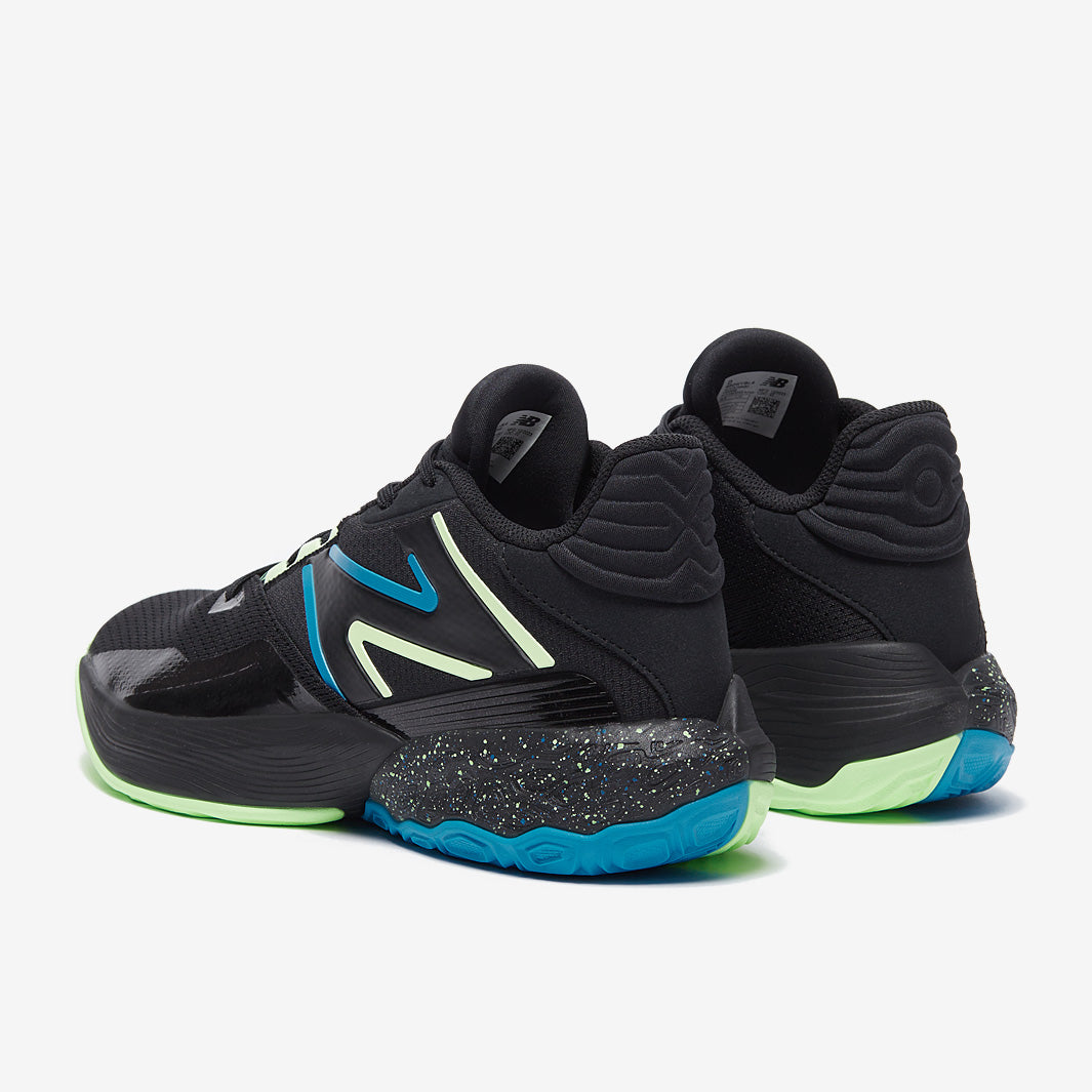 New Balance TWO WXY v4 Trainers - Black - Trainers - Mens Shoes