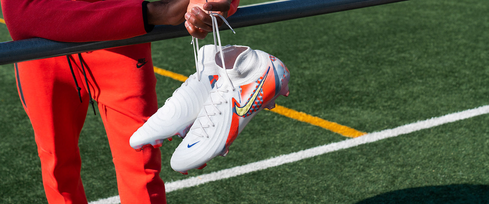 Nike Phantom Luna II Elite SE x Barna FG