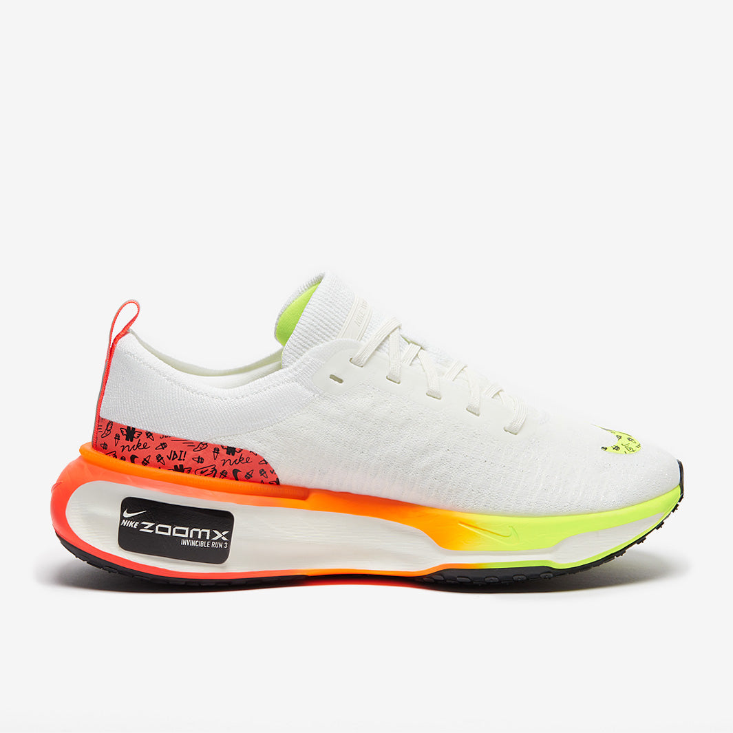 Nike Invincible Run 3 ホワイト/オレンジ/ブラック Nike Invincible Run Flyknit 3 - White/Black/Bright Crimson/Sail