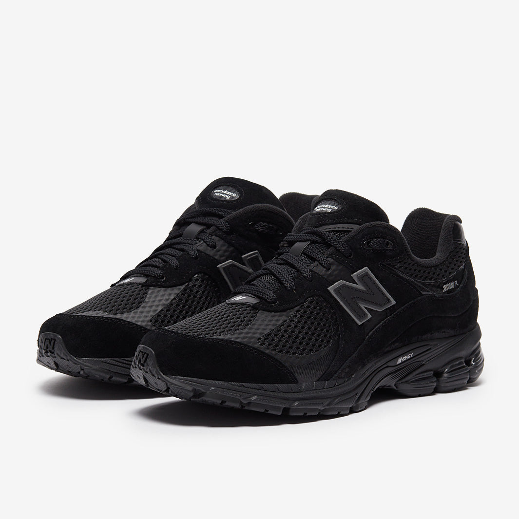 New Balance 2002R - Black - Trainers - Mens Shoes