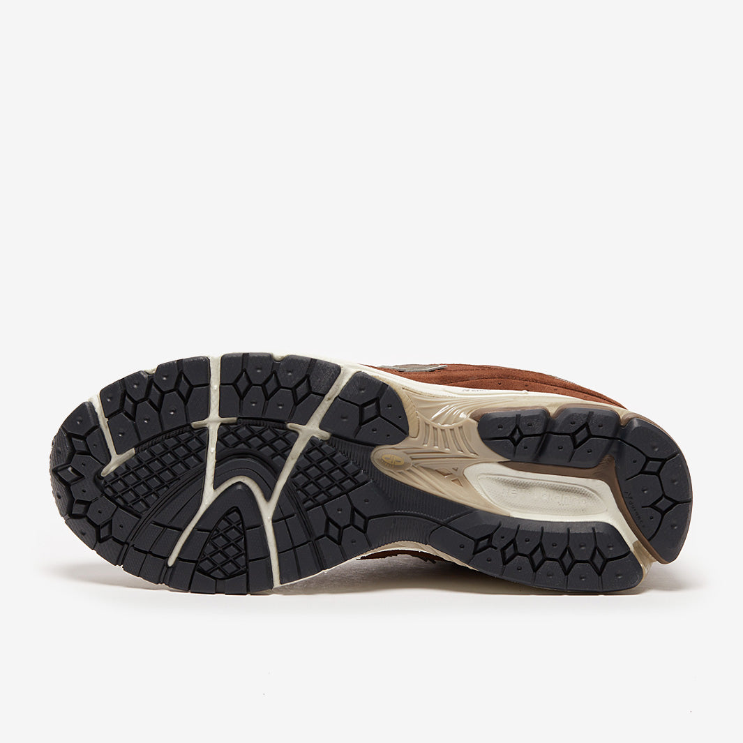 New Balance 2002R - Brown - Trainers - Mens Shoes
