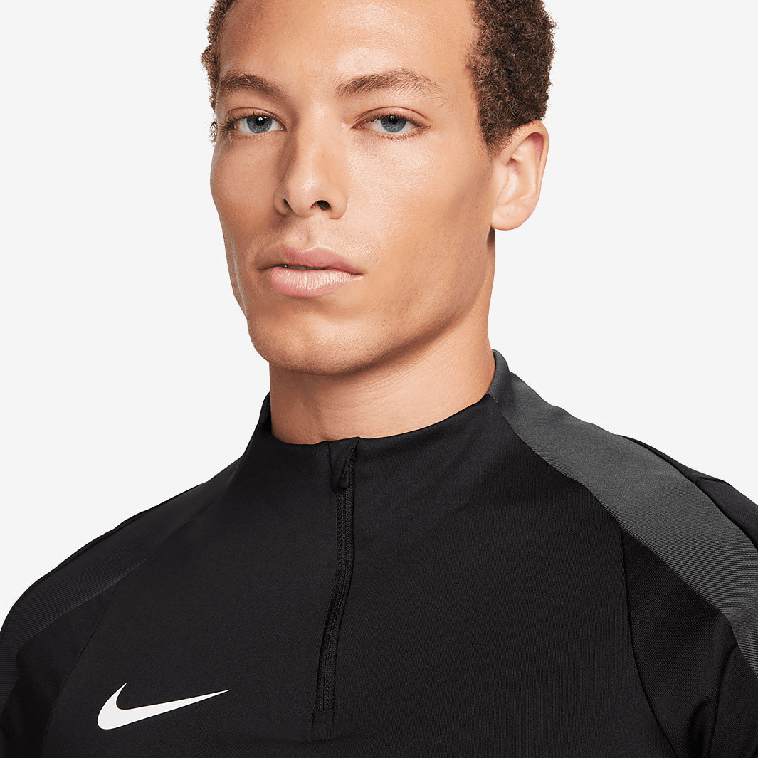 Nike Dri-FIT Strike Drill Top