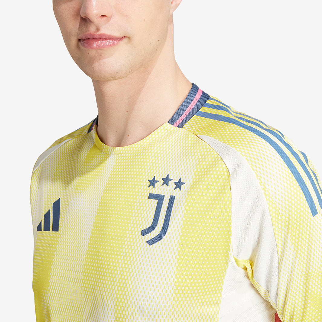 adidas Juventus 24/25 Authentic Away Shirt