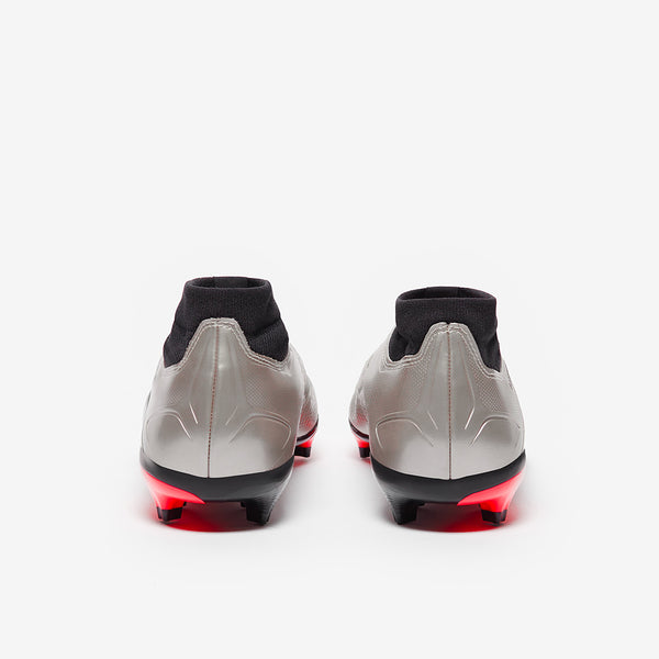 adidas Predator League Laceless FG