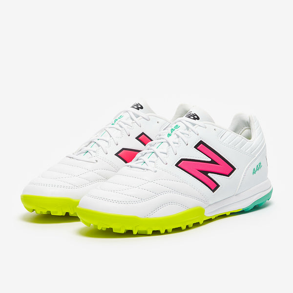 New Balance 442 V2 Pro TF