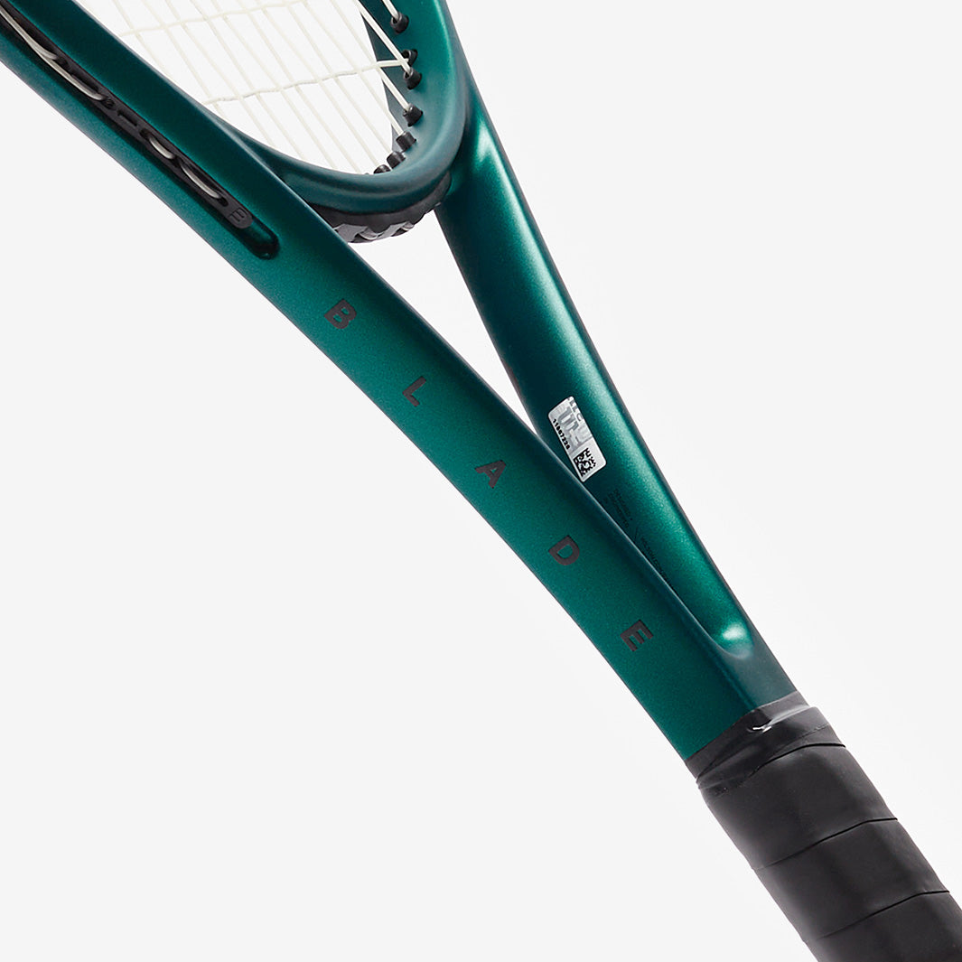 Wilson Blade 101L V9 DEMO - Racing Green - Mens Rackets