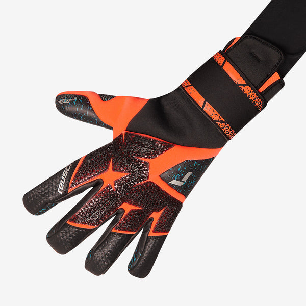 Reusch Attrakt Fusion Carbon 3D GK Gloves