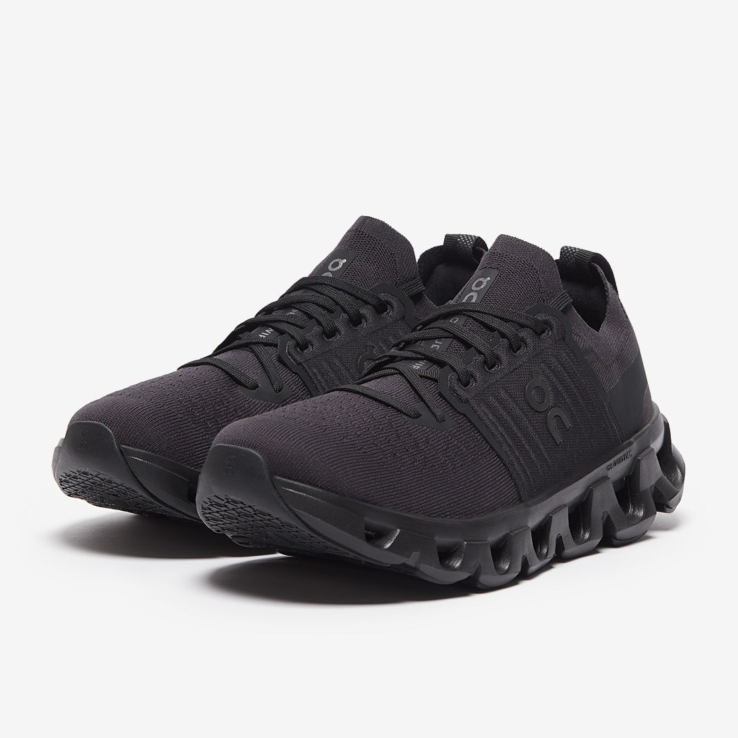 On Cloudflyer 4 Wide - Black/White - Mens Shoes