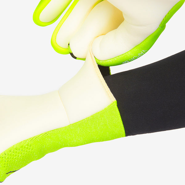 Nike Vapor Dynamic Fit GK Gloves