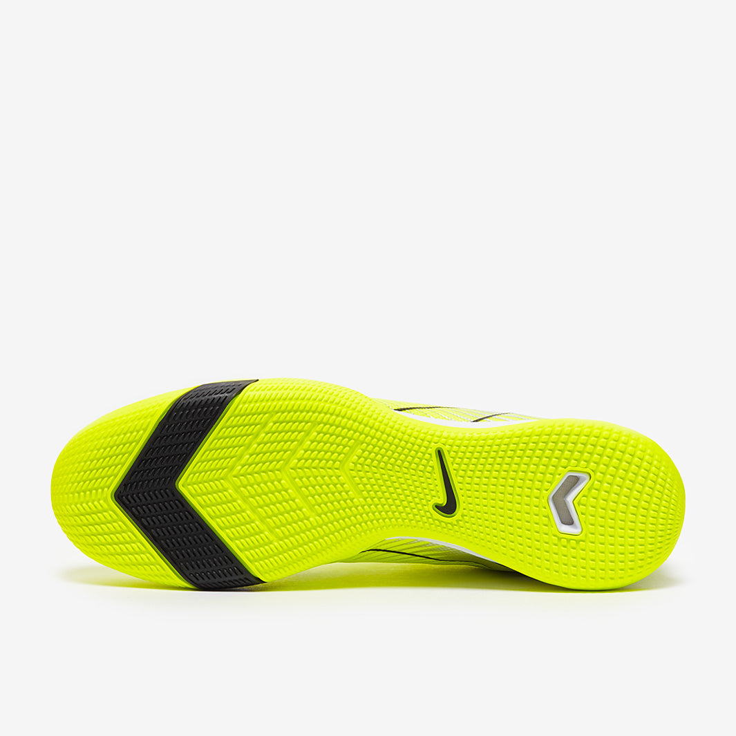 Nike Air Zoom Mercurial Vapor XVI Academy IC