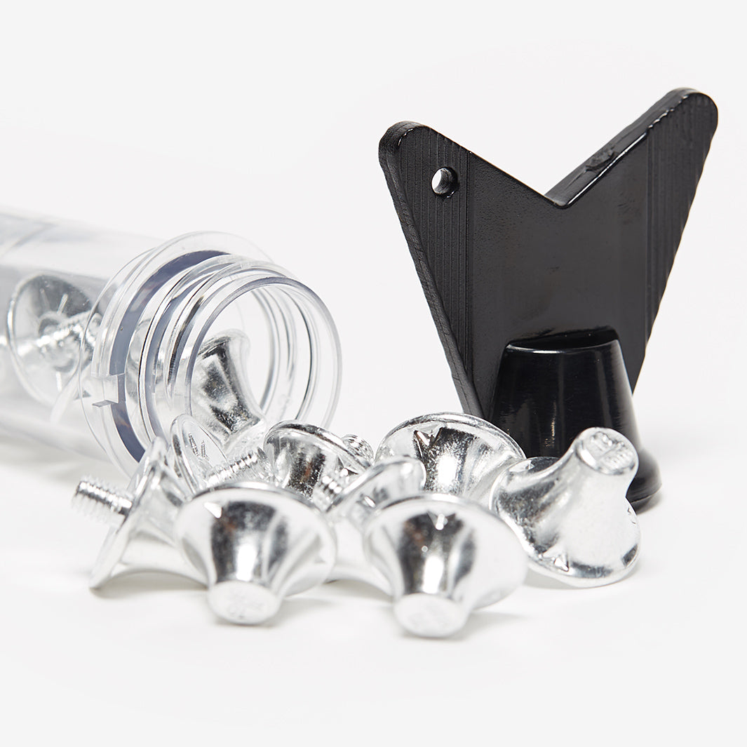 12 AMO Performance Studs