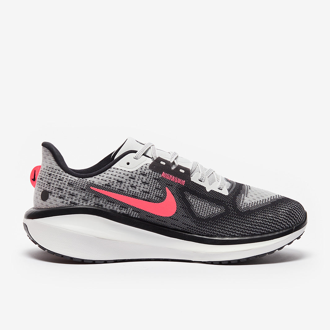 Nike Vomero 17 - Photon Dust/Hyper Punch-Black - Mens Shoes