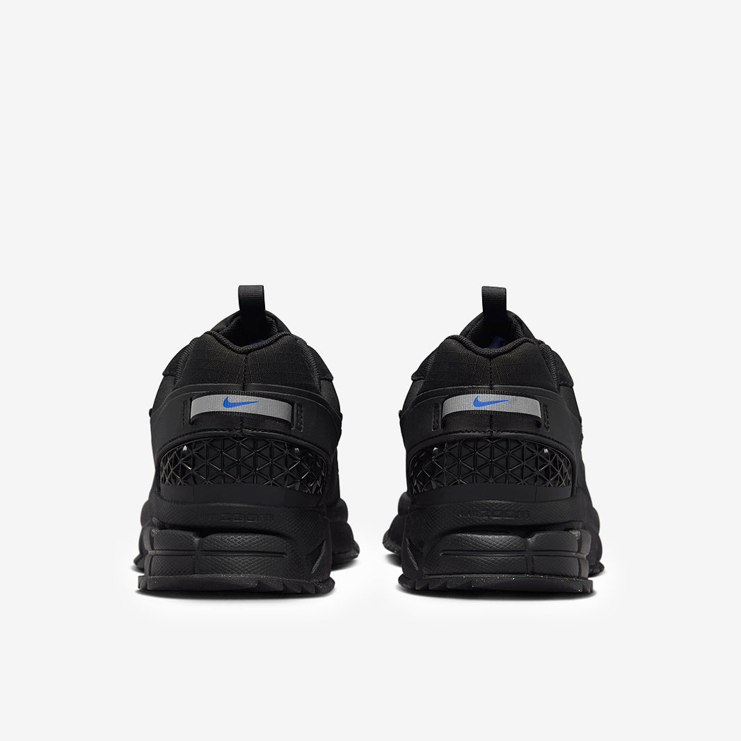 Nike Sportswear Zoom Vomero Roam - Black/Racer Blue - Trainers