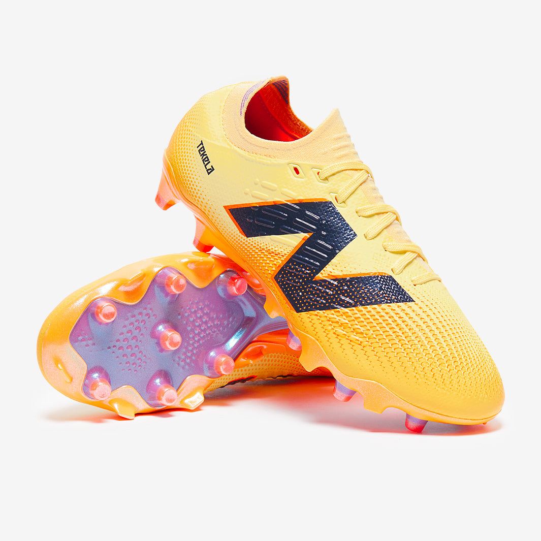 New Balance Tekela V4+ Pro Firm Ground Low - Parchment/Clementine