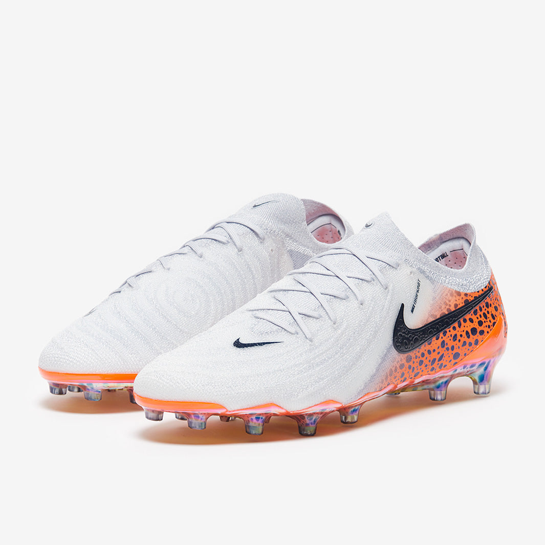 Nike Phantom GX II Elite Artificial Grass Pro Player Edition