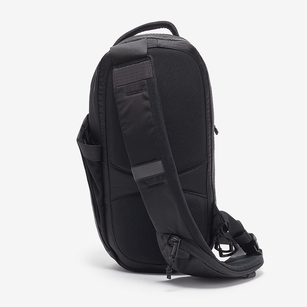 The North Face Borealis Sling Bag - Black - Bags