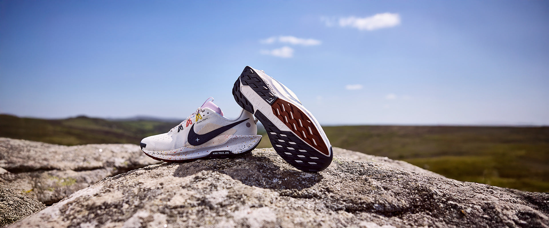 Nike Womens ReactX Pegasus Trail 5 - Summit White/Armory Navy