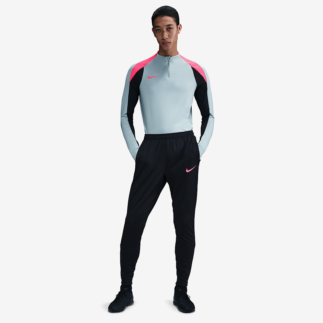 Nike Dri-FIT Strike Drill Top