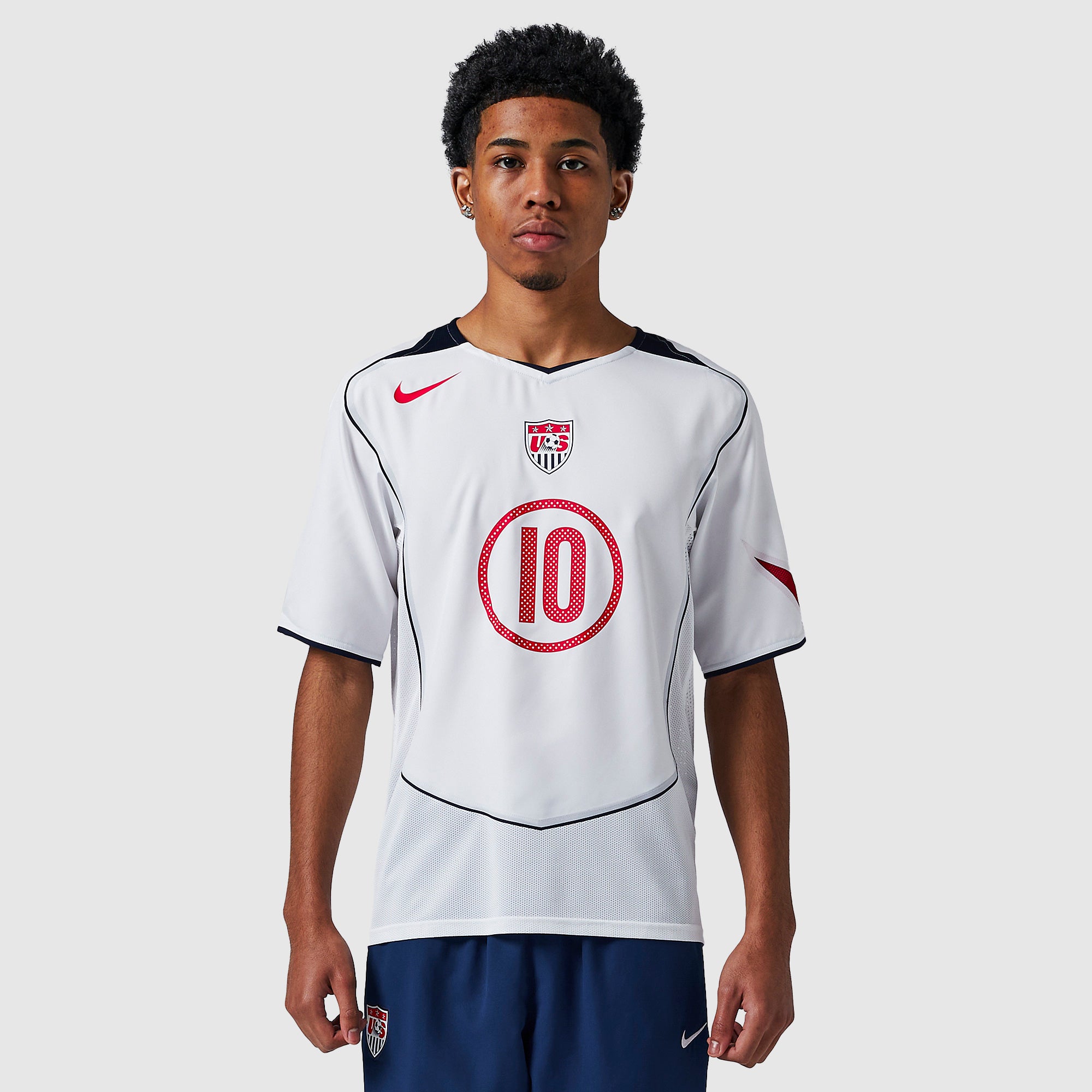 Nike Netherlands 2004 Re-Issue Shirt With Van Nistelrooy 10