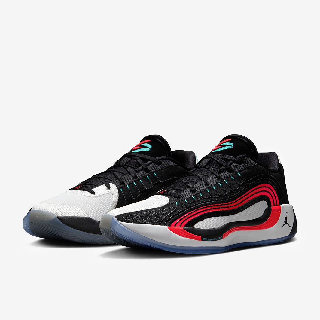 Jordan Luka 4 PF ブラック/ホワイト/レッド　２２.５㎝ Jordan Luka 4 - Black/Bright Crimson/Summit White - Mens Shoes