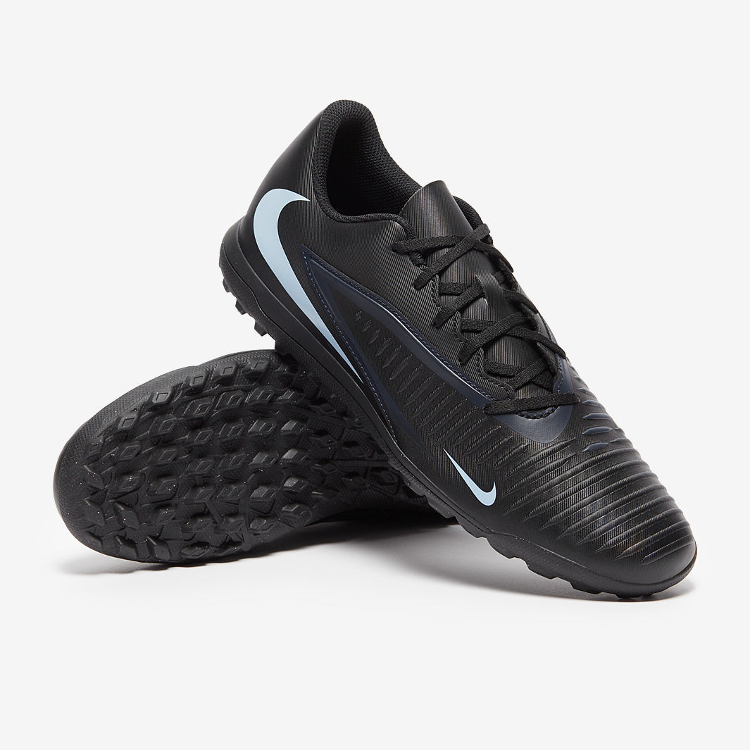 Nike Phantom 6 Club Low Turf - Black/Black - Adult Boots