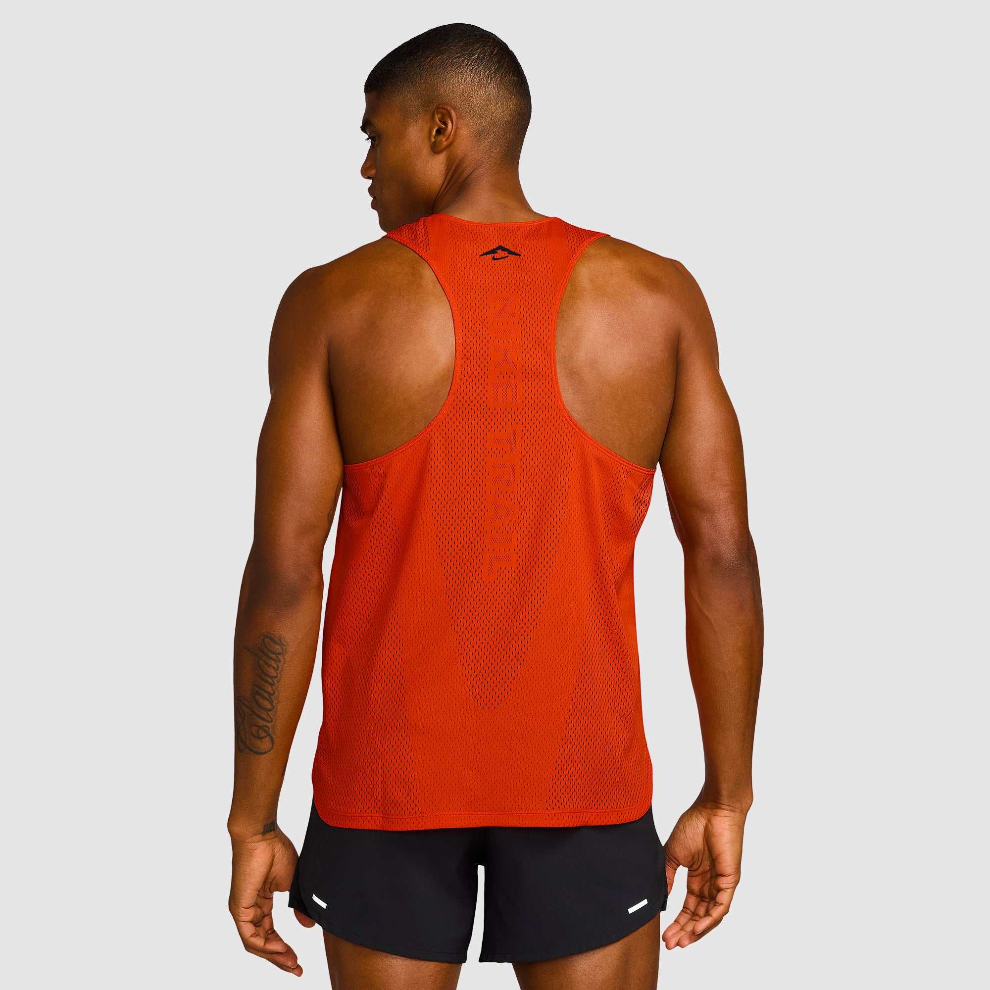 Nike Trailwind Dri-FIT ADV Singlet - Picante Red/Black - Mens Clothing