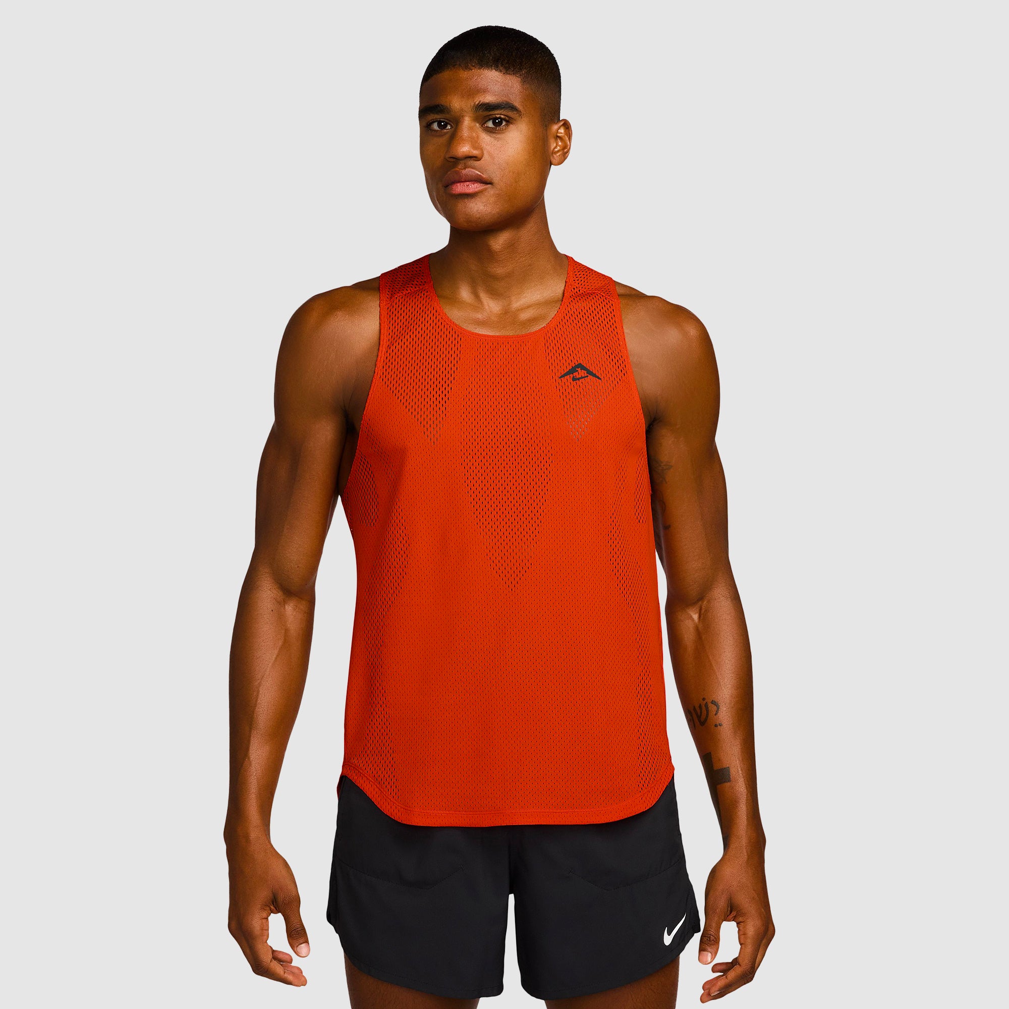 Nike Trailwind Dri-FIT ADV Singlet - Picante Red/Black - Mens Clothing